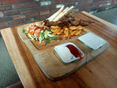 Boteco Cafe & Restaurant