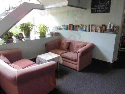 Bj's Restaurant & Bar