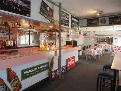 Bj's Restaurant & Bar