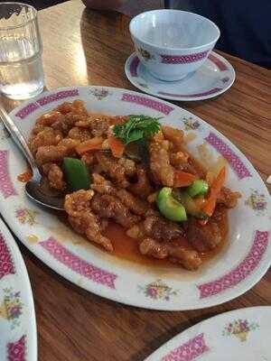 Long Xiang Chinese Restaurant