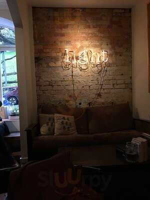 Albert Park Cafe And Espresso