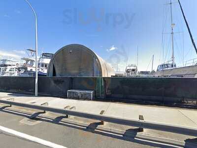 Salinity Restaurant & Bar