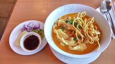 Zap 2 Thai Cafe & Bar