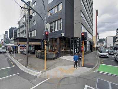 Bistro 169 Restaurant & Bar