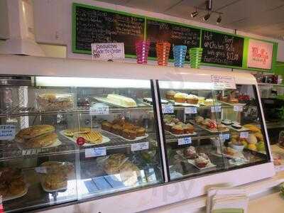 Molly's Cafe & Tea Shop