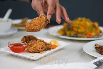 The Oaks Satay Noodle House