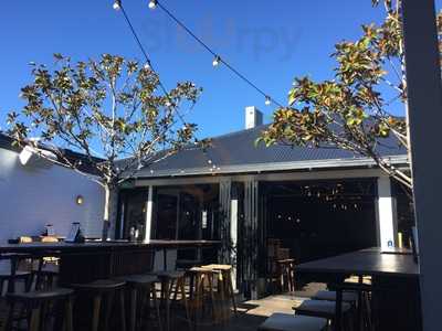 Engineers Bar Gastro Pub