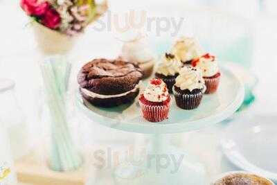 Sweet Bakery & Cakery