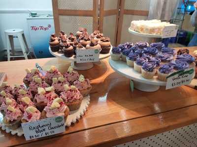 Sweet Bakery & Cakery