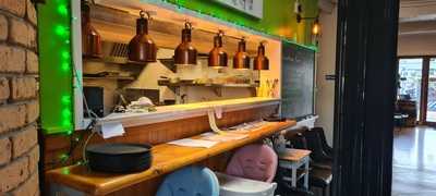 Talisman Hotel, Restaurant And Garden Bar