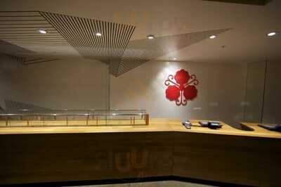 Yoshi Sushi And Bento