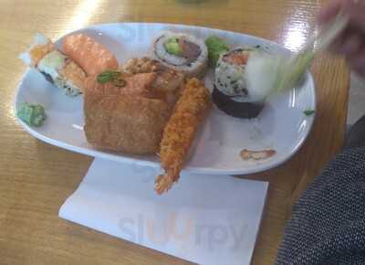 Yoshi Sushi And Bento