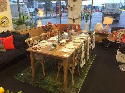 Casual And Country Cafe