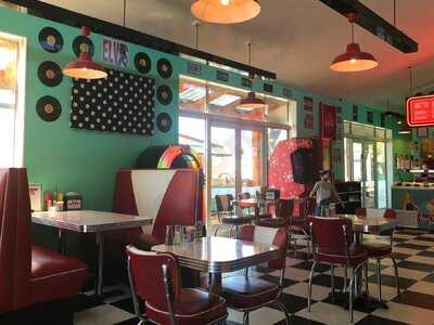 Cruisy Days Diner