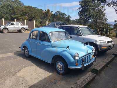 Currach Irish Pub & The Innkeeper's Lodge