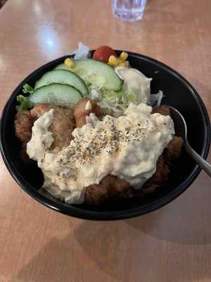 Men Tatz Japanese Noodle Restauran