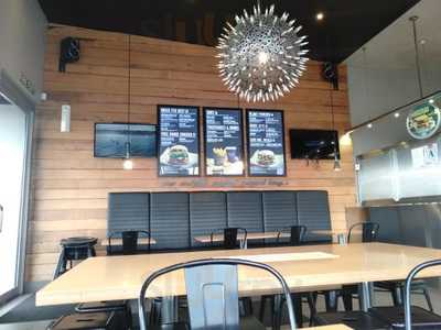 Burgerfuel Botany Downs