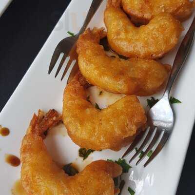 Tipi And Bobs Waterfront Lodge