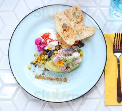 Flamingo Joe's Bar & Eatery