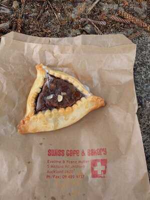 Swiss Cafe & Bakery