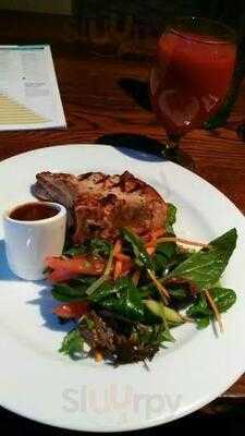 Glasshouse Bar And Grill