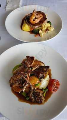 Y-not Restaurant & Bar