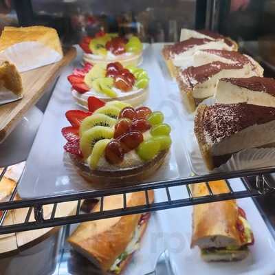 Nicoletta's Cake Boutique