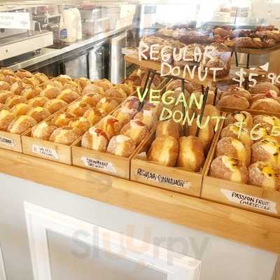 Nicoletta's Cake Boutique