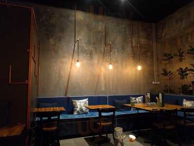 Tao Restaurant & Bar