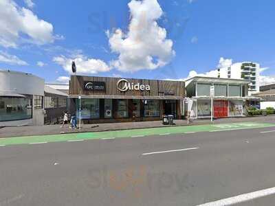 The Claddagh Irish Pub