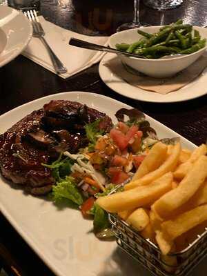 Juniper Gin Bar & Restaurant