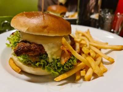 Juniper Gin Bar & Restaurant