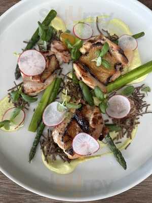 Chevalier Point Cafe