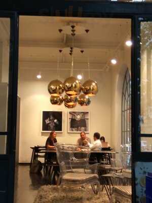 Gloria Jeans Coffees