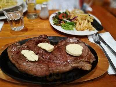 Porterhouse Blues Restaurant & Bar