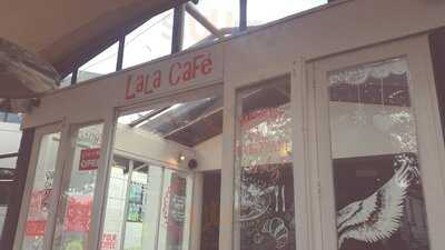 La La Cafe And Bar