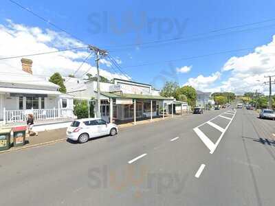 Hinemoa Street Organic Cafe
