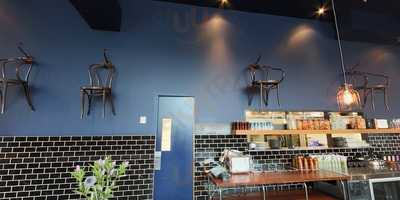 Mojo Viaduct Harbour