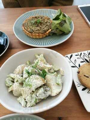 Kaiaroha Vegan Cafe And Deli