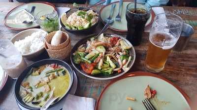 Tusk Thai Restaurant & Bar