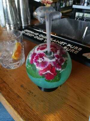 Bedford Soda & Liquor