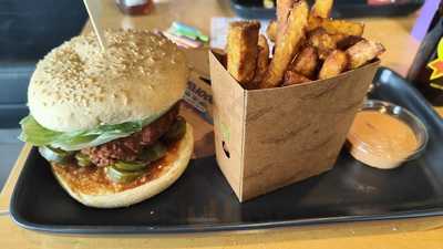 Burgerfuel Lower Hutt