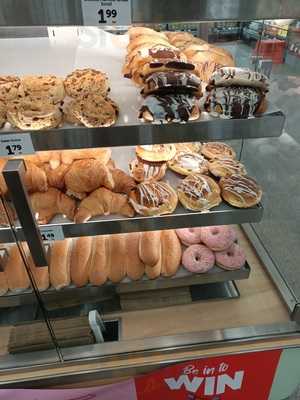 Obsess Cafe, New World Waikanae