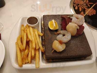 Flint Restaurant & Bar