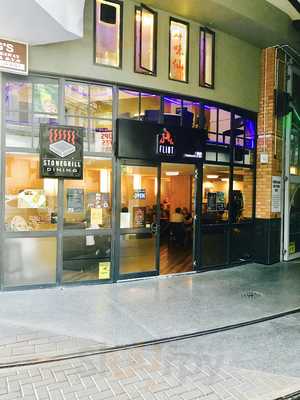 Flint Restaurant & Bar