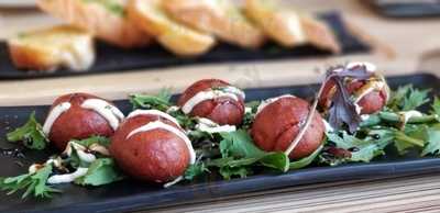 Flint Restaurant & Bar