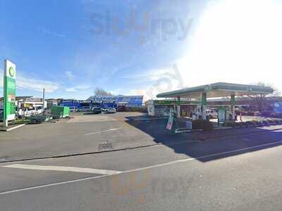 Chipmunks Playland And Cafe