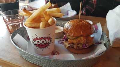 Boom Burger