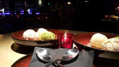 Empire Bar & Izakaya