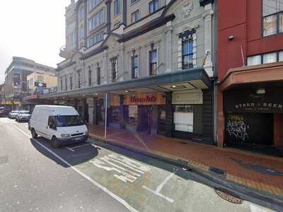 Nando's Chicken Restaurant